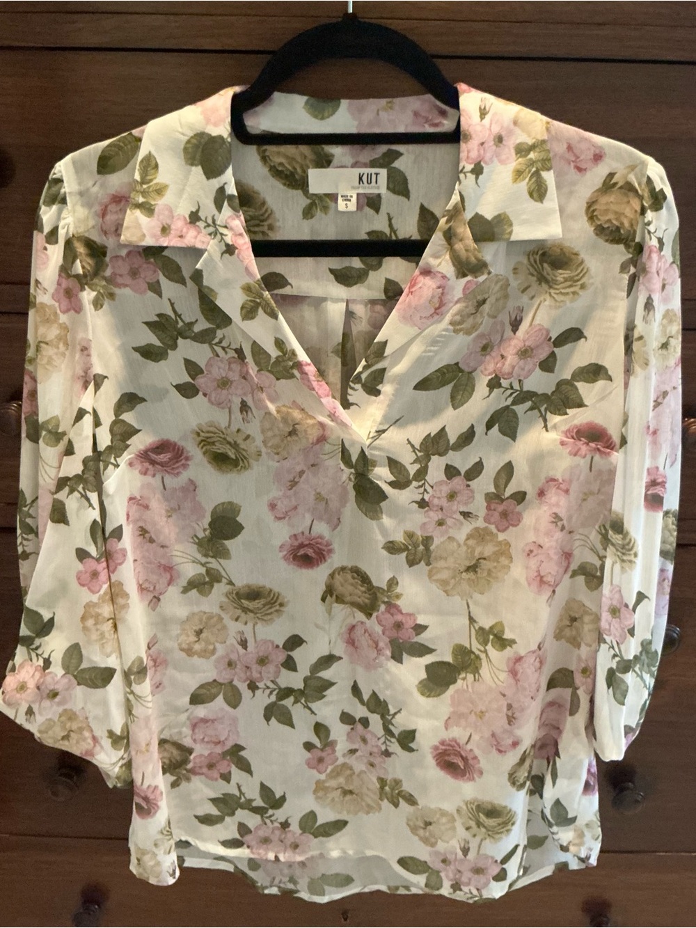 KUT from the Kloth Floral 3/4 Sleeve Blouse White & Pink Like New